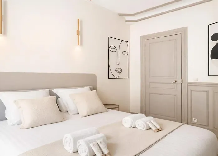 Eiffel Tower Lejlighed