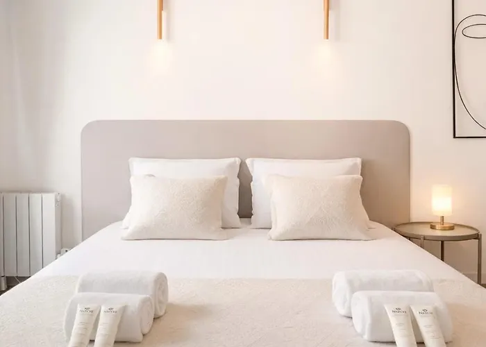 Eiffel Tower Lejlighed