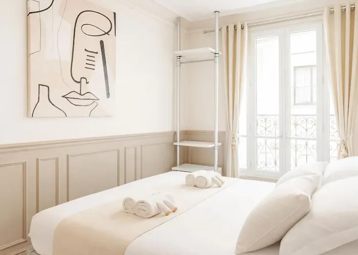 Eiffel Tower Lejlighed