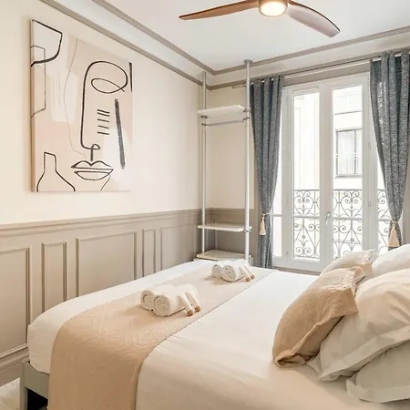 Lejlighed Eiffel Tower *